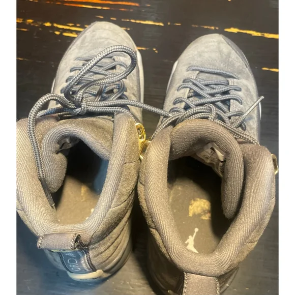 Youth men’s Air Jordan 12 Retro “Dark Grey”Sneakers Size 7Y or 7 men’s - Picture 6 of 12